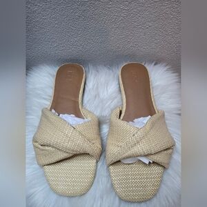 Nordstrom Rack Raffia  Woven Slide Sandals - New Ret $44.97
